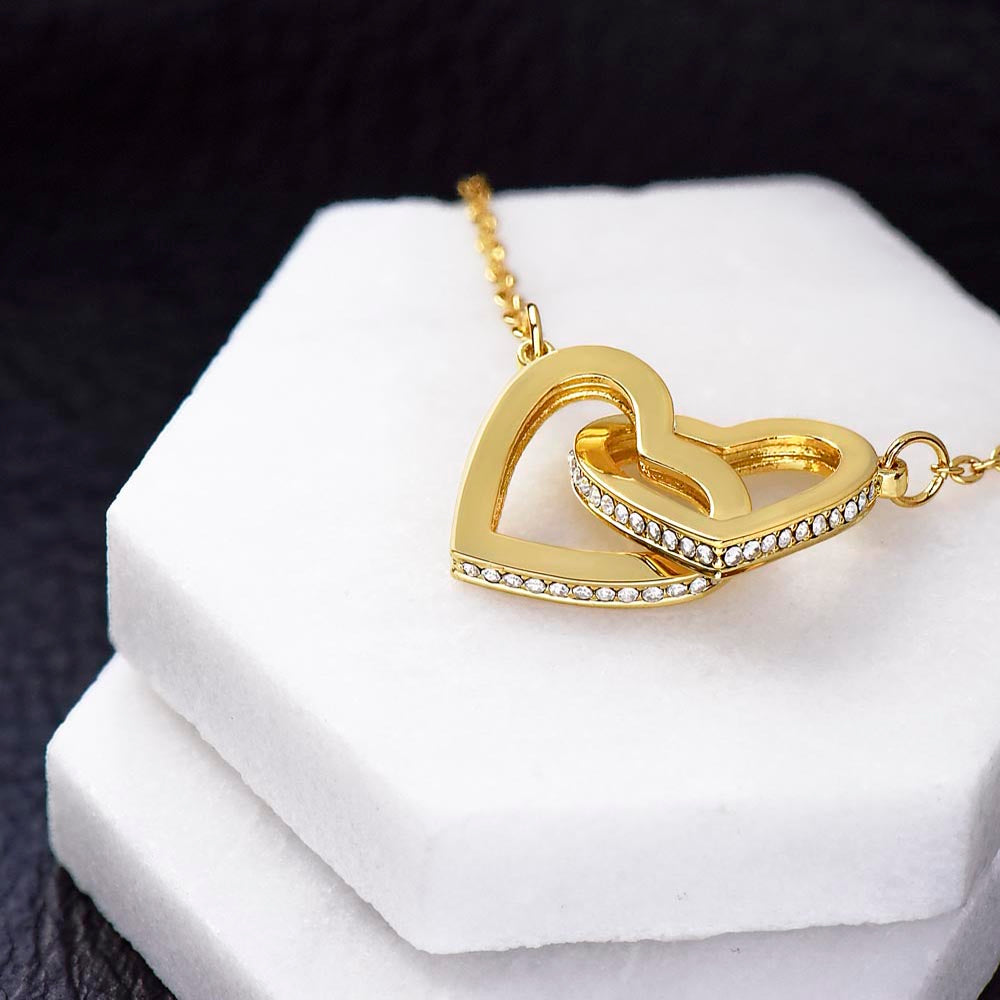 Para Mi Hija | Interlocking Heart Necklace