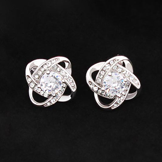Aretes Love Knot